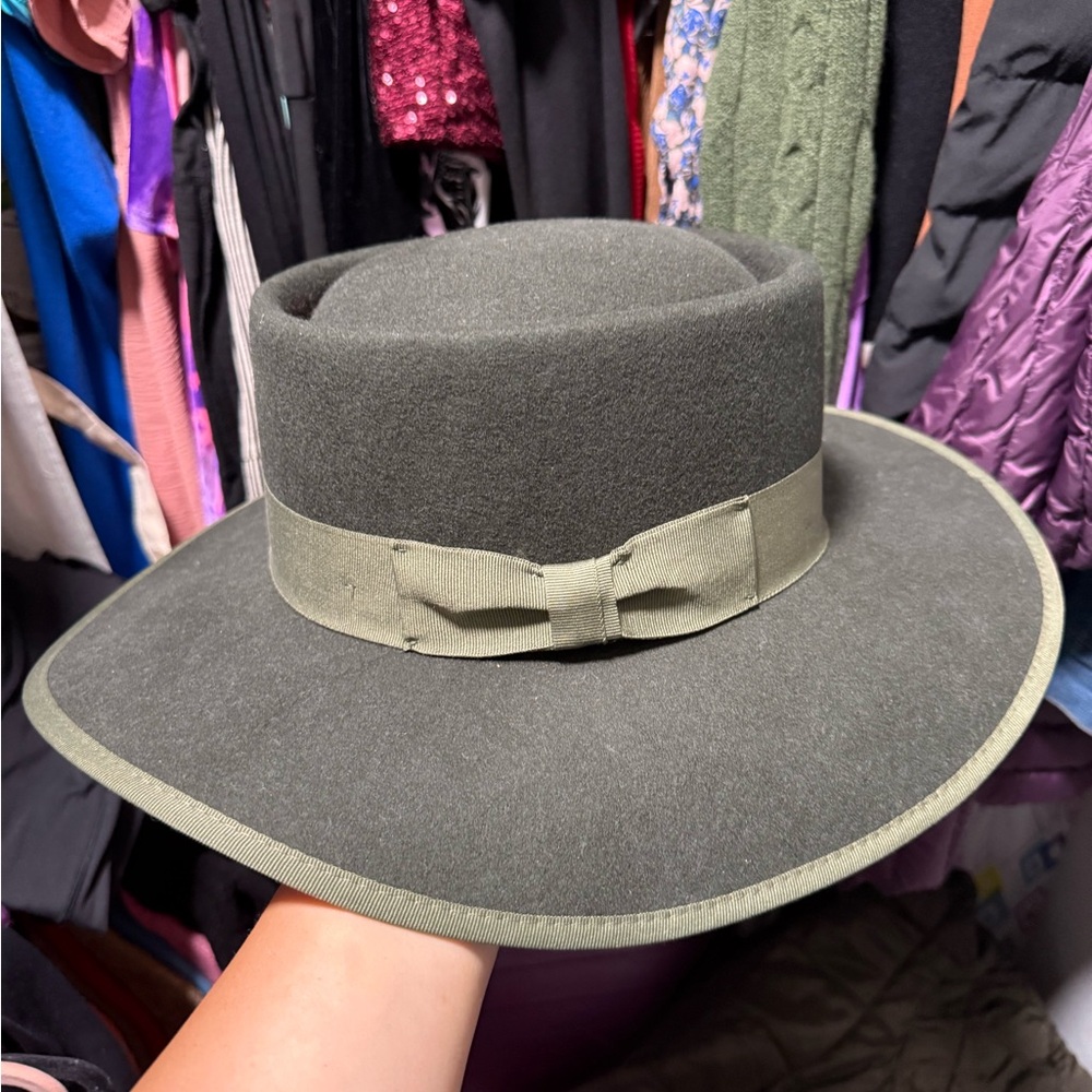 Chic Green Fedora Hat with Wide Brim